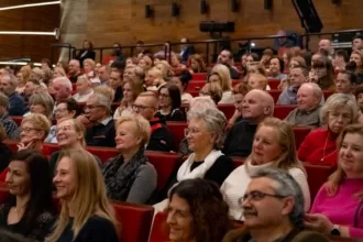 weigl-zwyciezyc-tyfus-premiera-jaslo