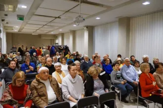 spotkanie-z-pszczelarzem